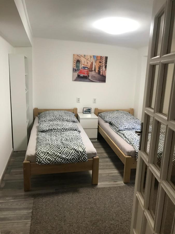 Mora Apartman 2 Kiskunfélegyháza Dış mekan fotoğraf