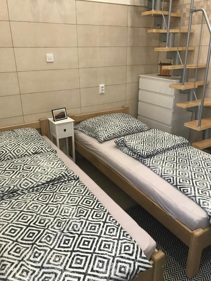 Mora Apartman 2 Kiskunfélegyháza Dış mekan fotoğraf